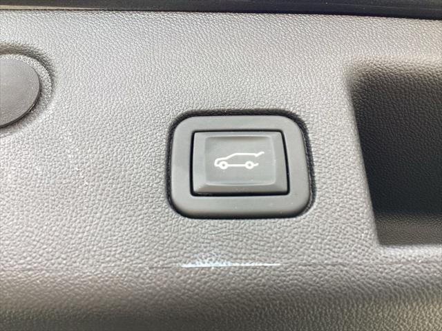 used 2022 Chevrolet Equinox car, priced at $22,806