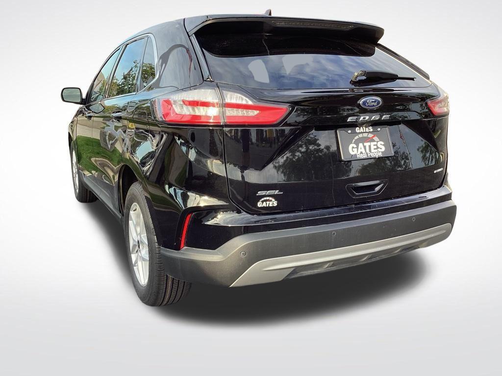 used 2024 Ford Edge car, priced at $24,957