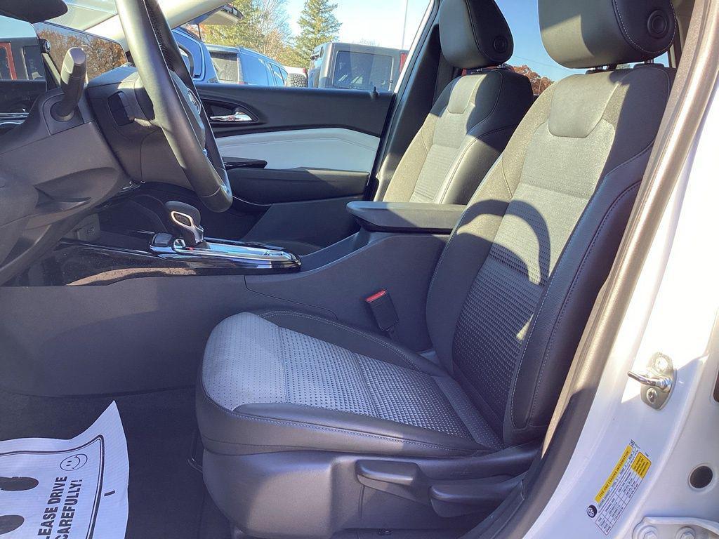 used 2024 Chevrolet Trax car, priced at $21,540