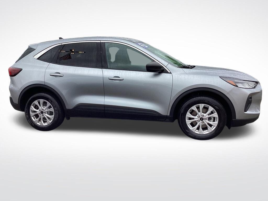used 2023 Ford Escape car, priced at $21,497