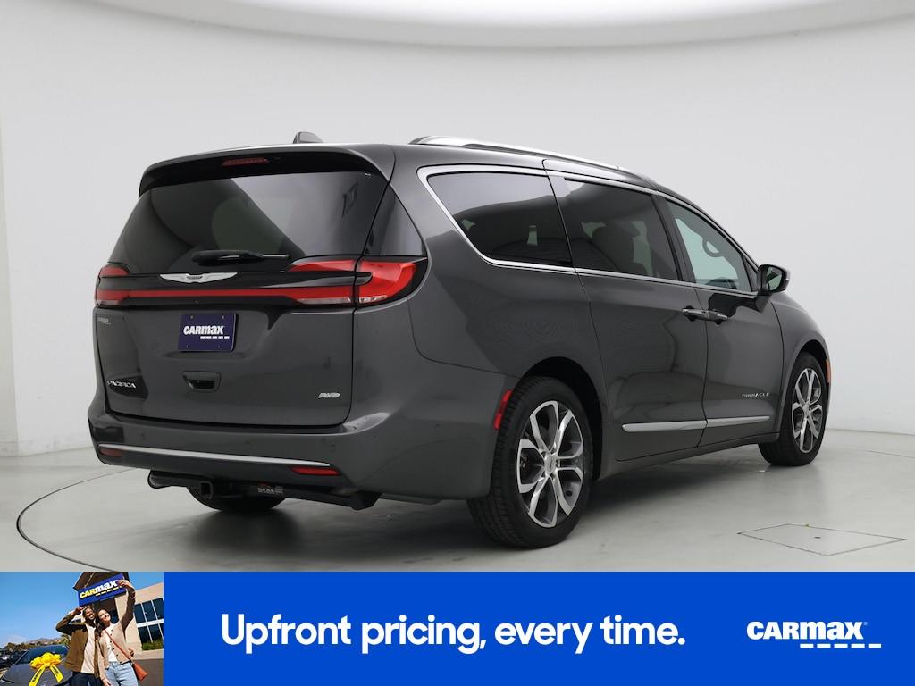 used 2021 Chrysler Pacifica car, priced at $35,998