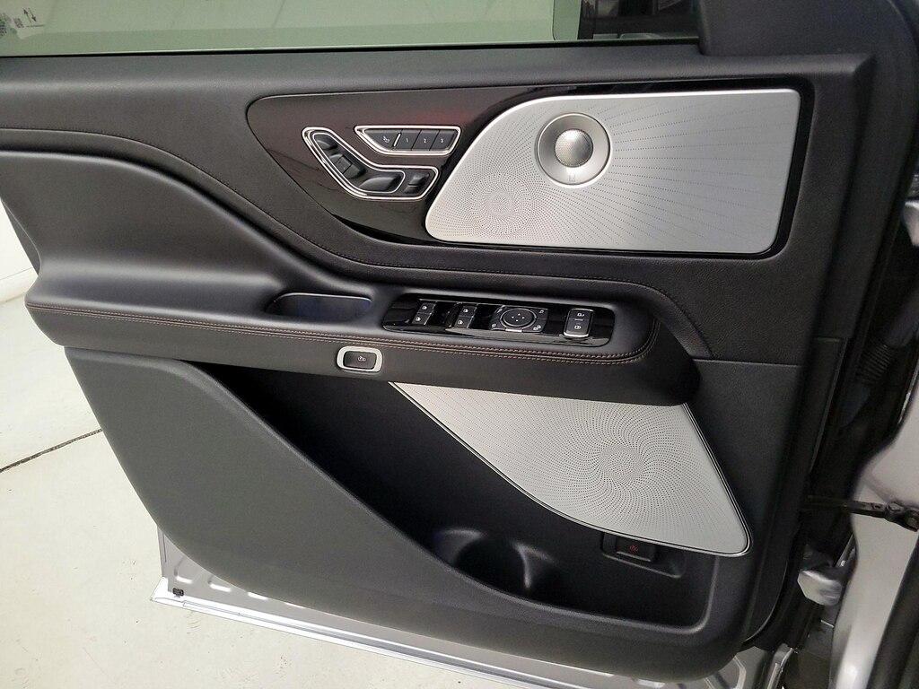used 2022 Lincoln Aviator car, priced at $46,998