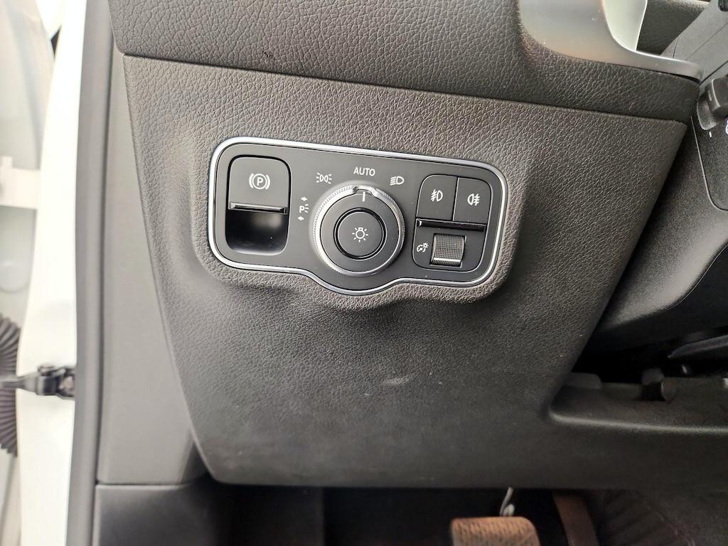 used 2021 Mercedes-Benz GLB 250 car, priced at $29,998