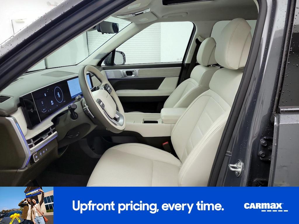 used 2024 Hyundai Santa Fe car, priced at $42,998