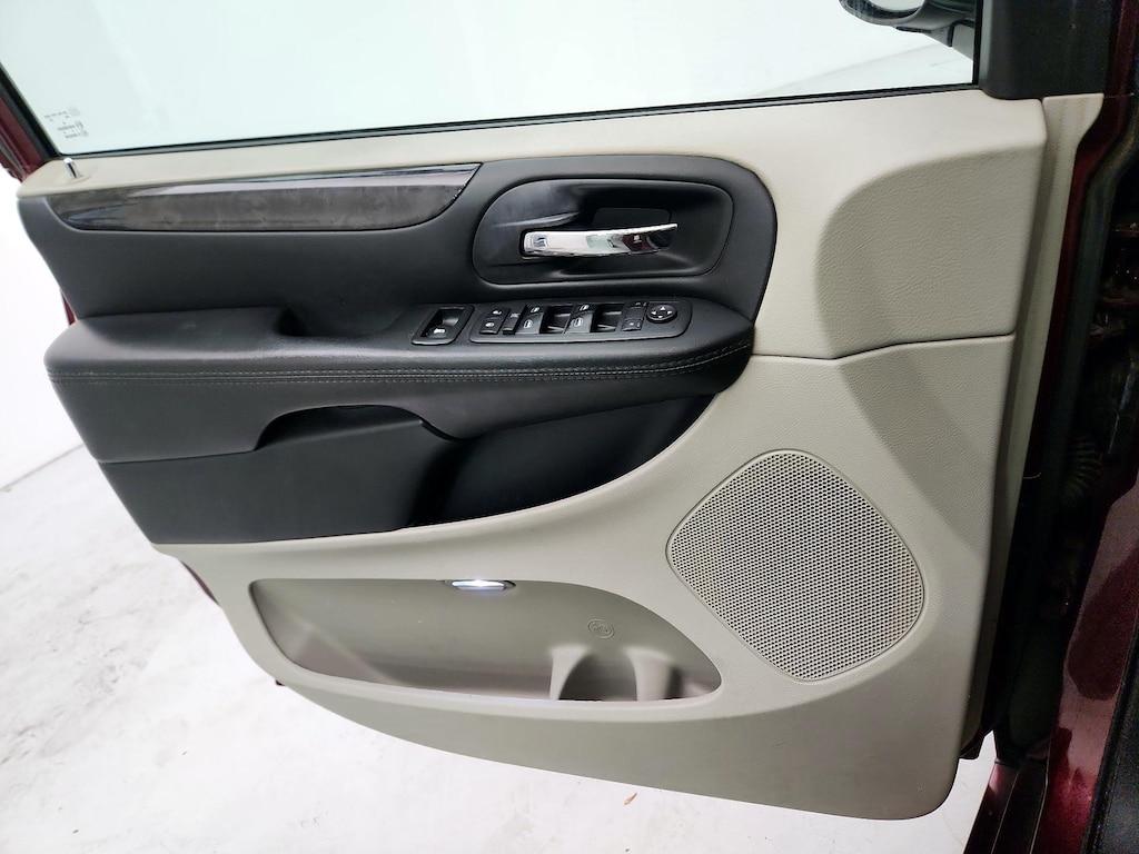 used 2018 Dodge Grand Caravan car, priced at $24,998