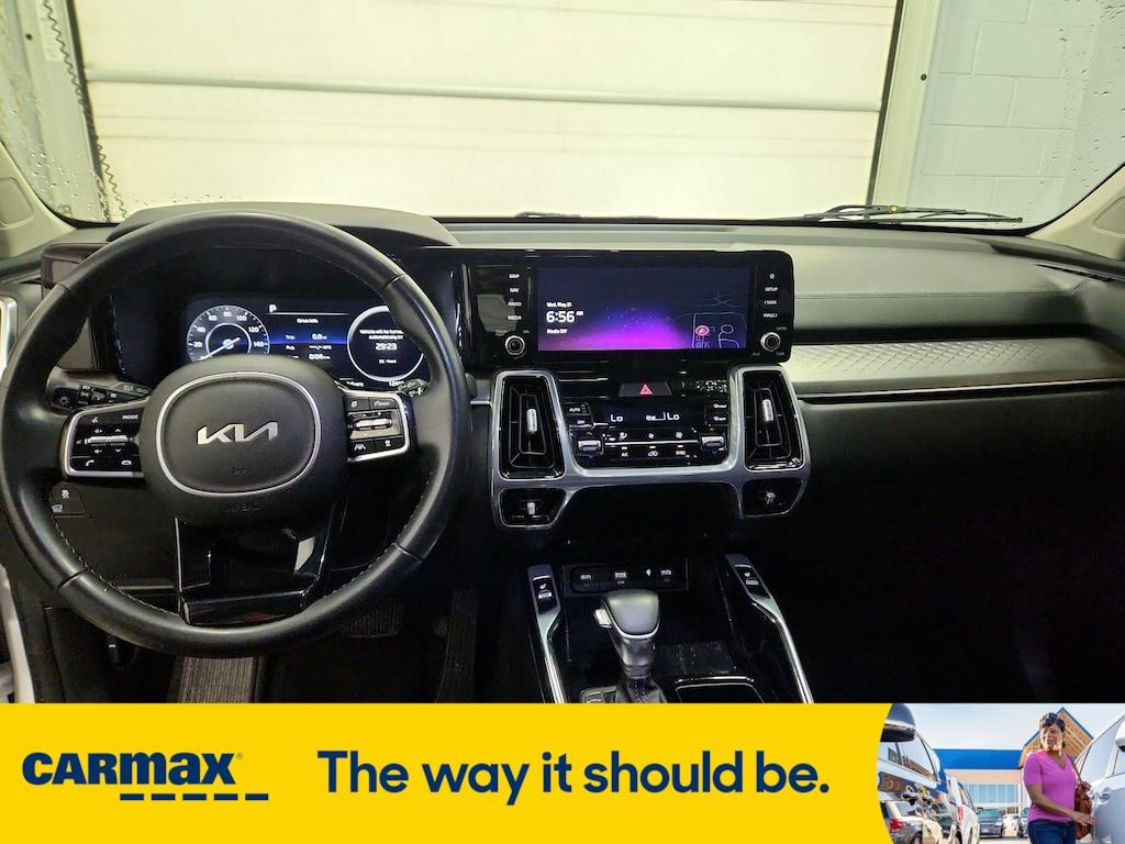used 2023 Kia Sorento car, priced at $35,998
