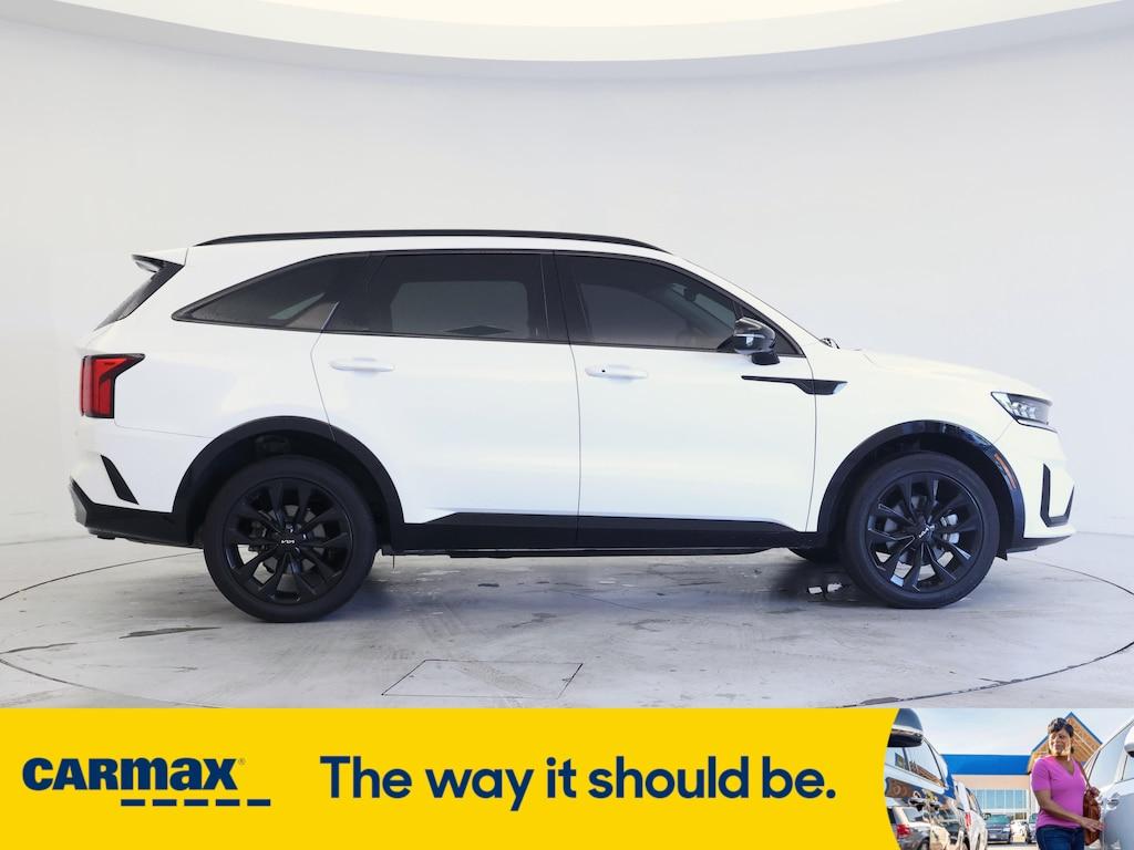 used 2023 Kia Sorento car, priced at $35,998