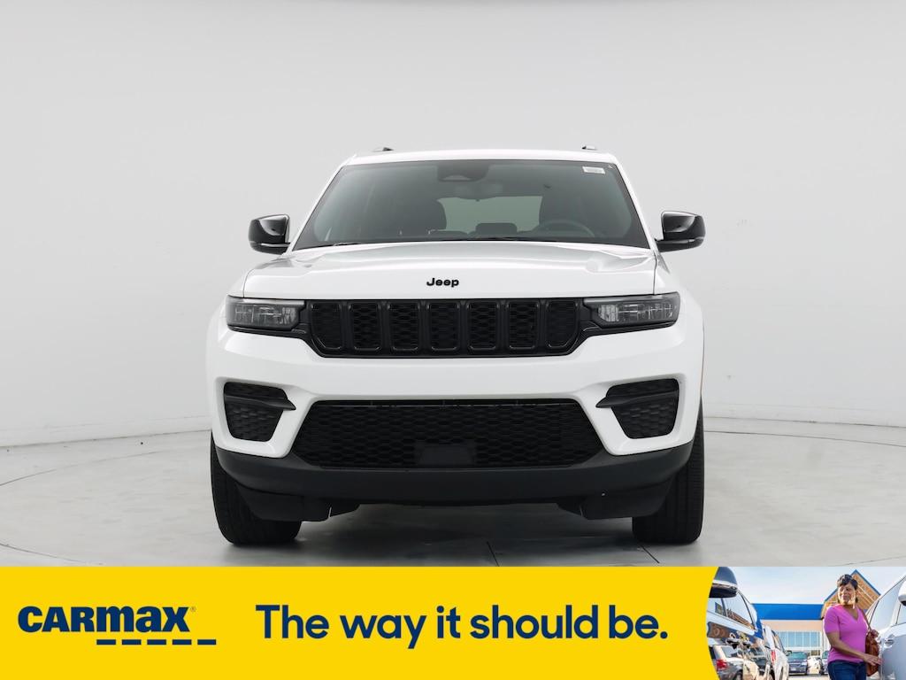 used 2023 Jeep Grand Cherokee car, priced at $34,998