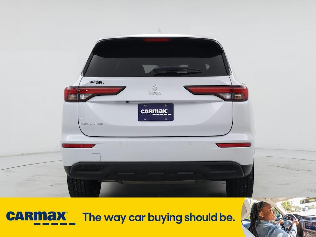 used 2022 Mitsubishi Outlander car, priced at $23,998