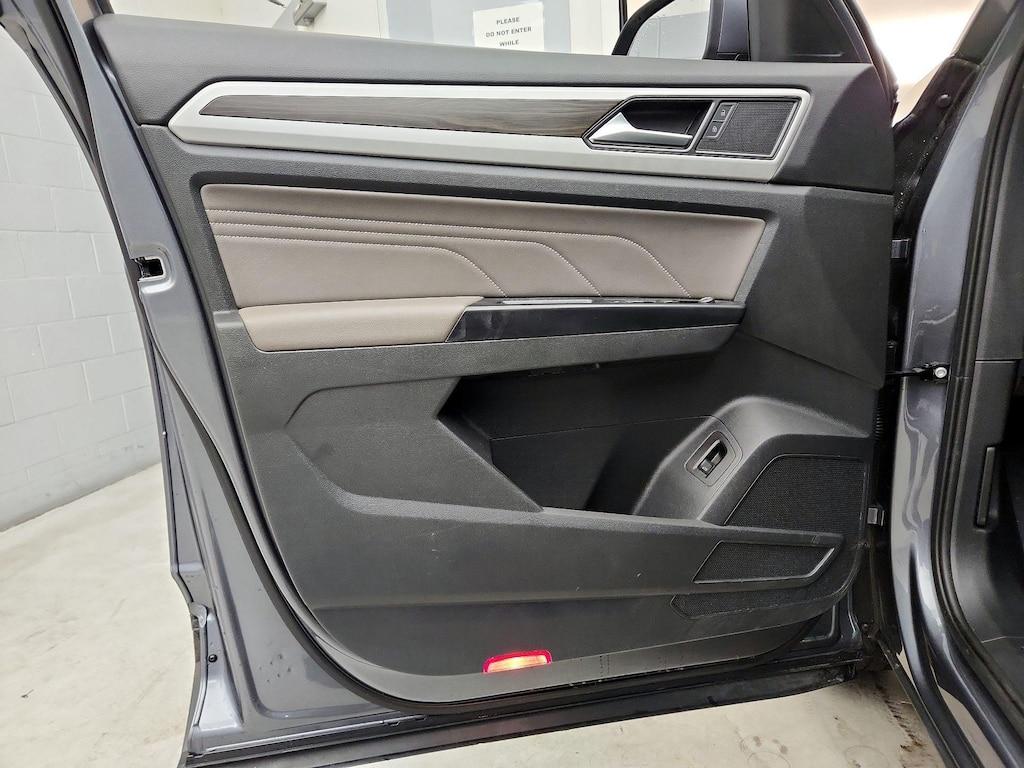used 2021 Volkswagen Atlas car, priced at $25,998
