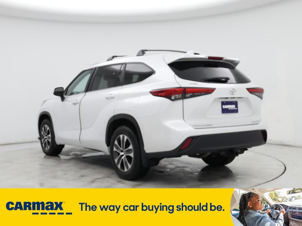 used 2023 Toyota Highlander car, priced at $38,998