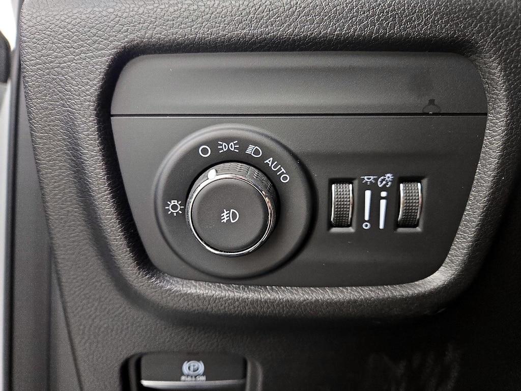 used 2023 Jeep Grand Cherokee car, priced at $36,998