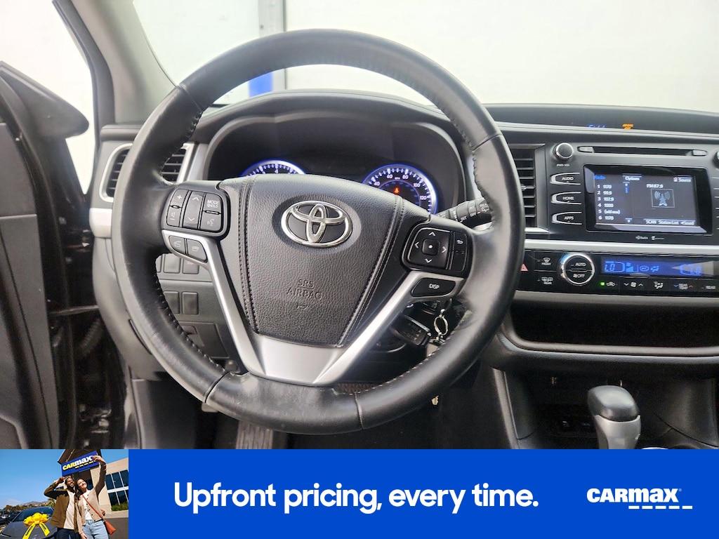 used 2014 Toyota Highlander car, priced at $17,998