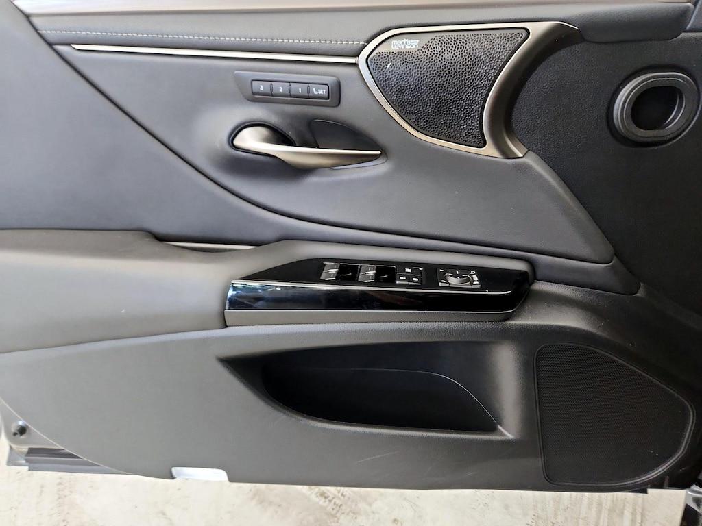 used 2022 Lexus ES 350 car, priced at $37,998