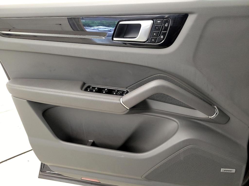 used 2021 Porsche Cayenne car, priced at $40,998