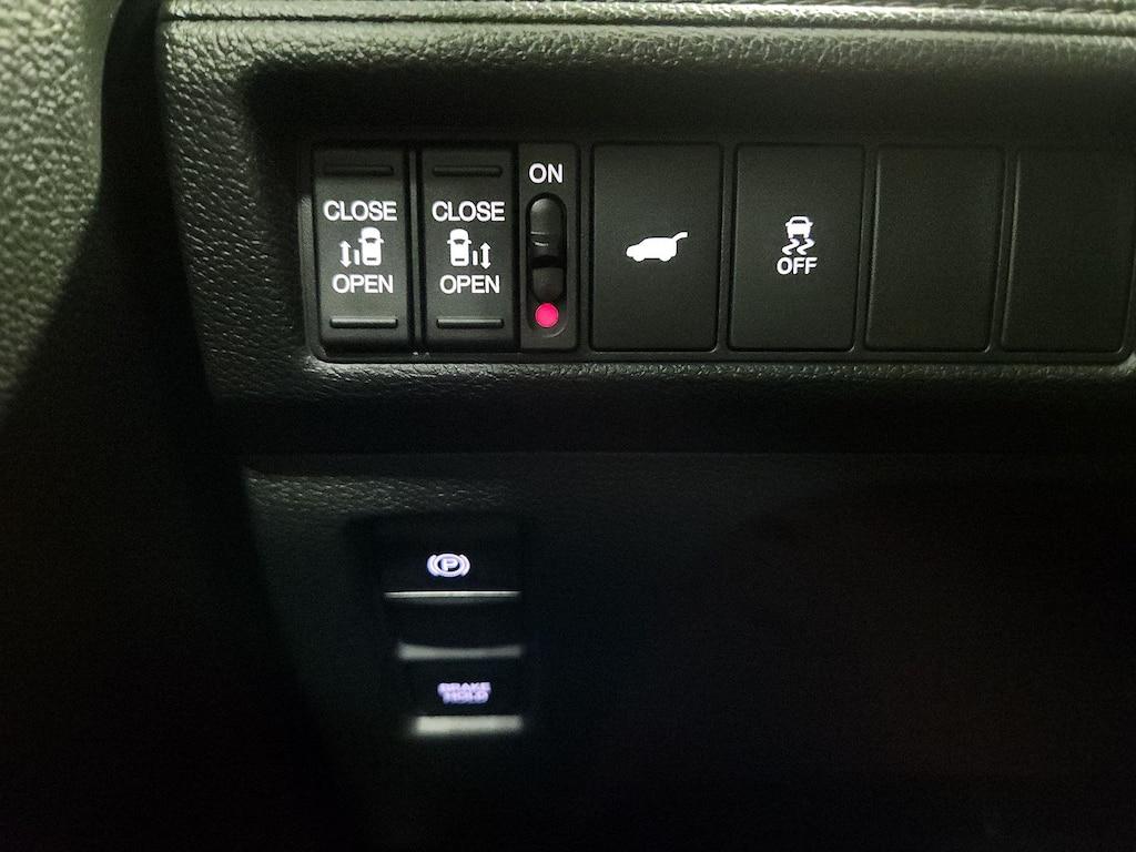 used 2025 Honda Odyssey car, priced at $43,998