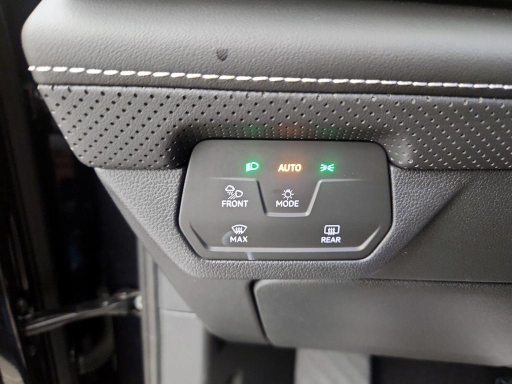 used 2024 Volkswagen Atlas car, priced at $34,998