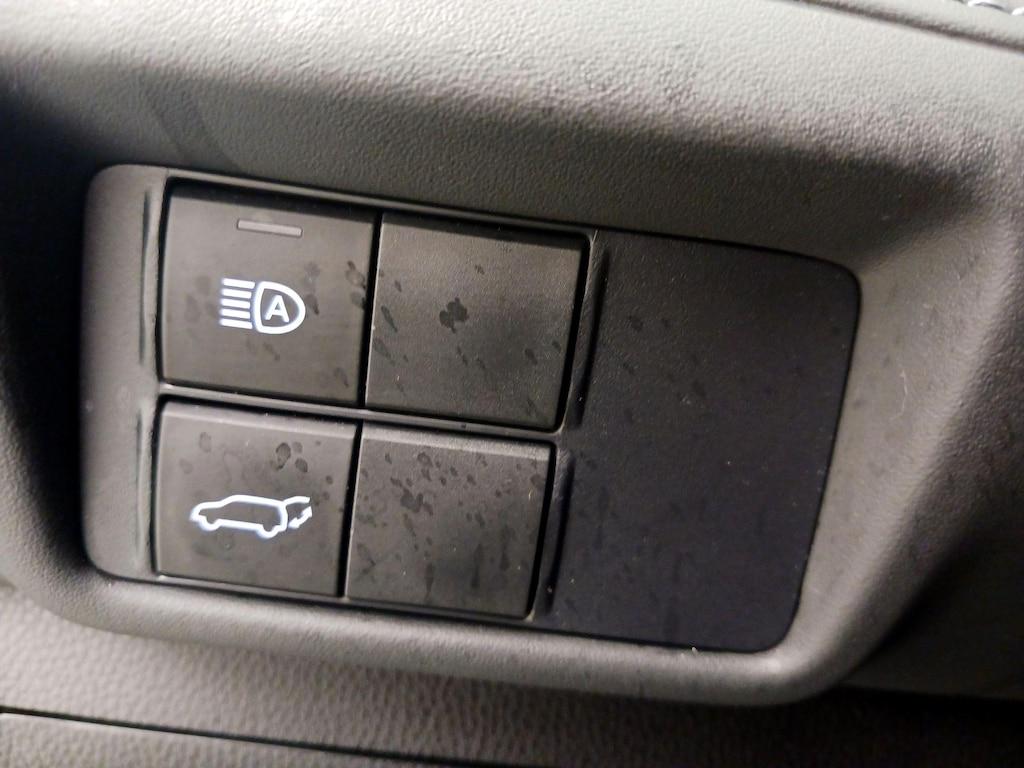 used 2021 Toyota Highlander car, priced at $40,998