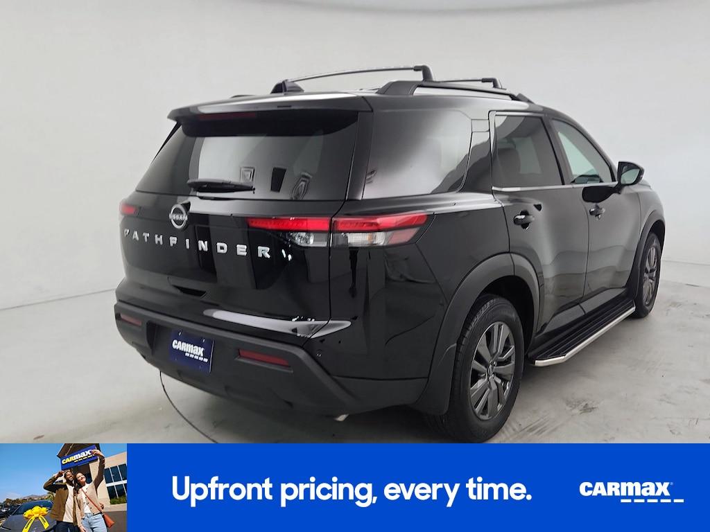 used 2025 Nissan Pathfinder car, priced at $35,998