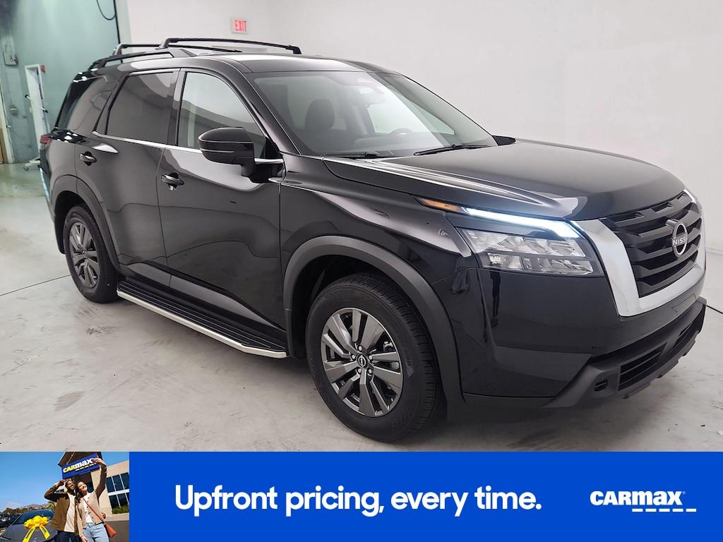 used 2025 Nissan Pathfinder car, priced at $35,998