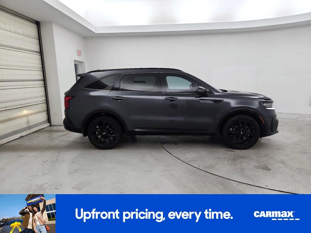 used 2022 Kia Sorento car, priced at $27,998