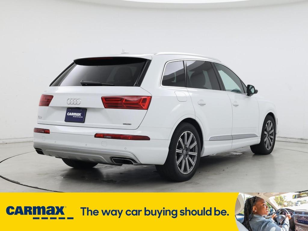 used 2019 Audi Q7 car, priced at $33,998