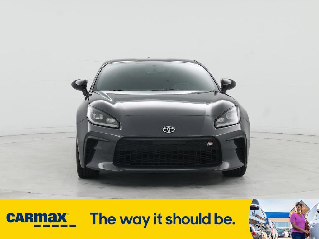 used 2023 Toyota GR86 car, priced at $32,998