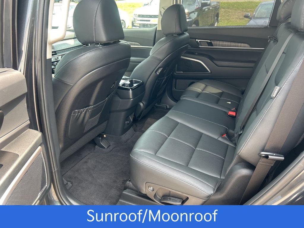 used 2024 Kia Telluride car, priced at $38,950