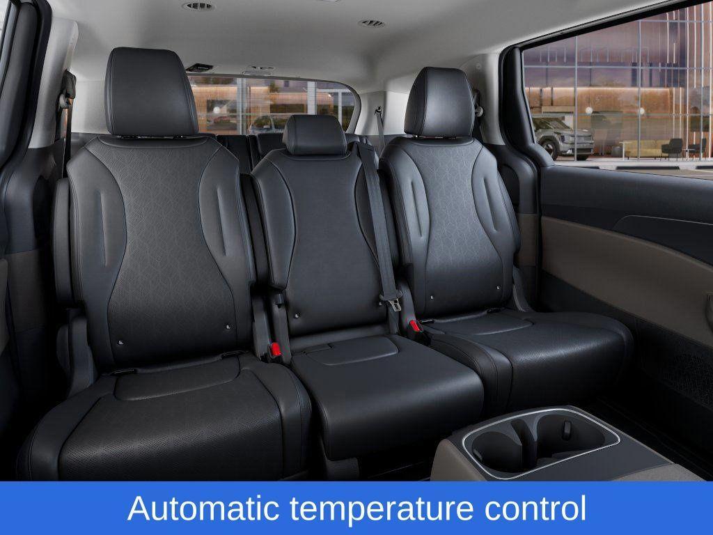 new 2026 Kia Carnival Hybrid car, priced at $42,695