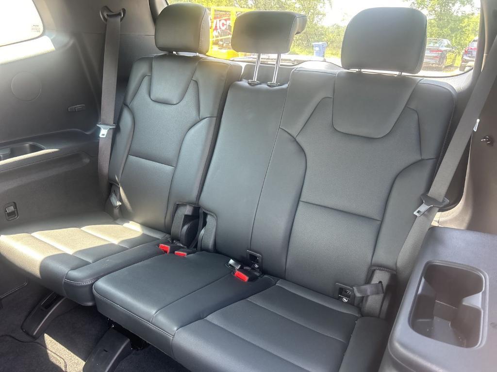 used 2024 Kia Telluride car, priced at $40,580