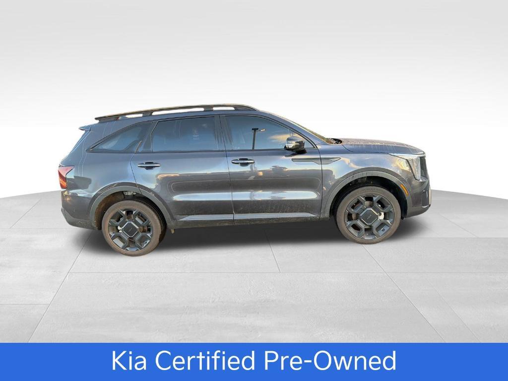 used 2025 Kia Sorento car, priced at $37,380