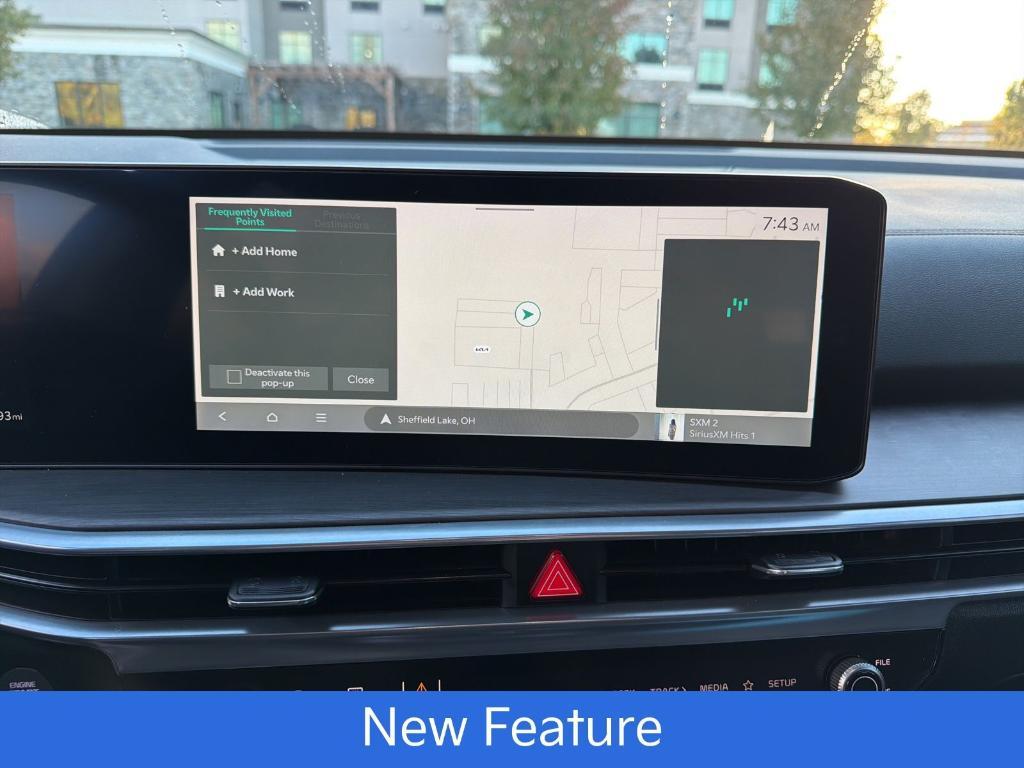 used 2025 Kia Sorento car, priced at $37,380