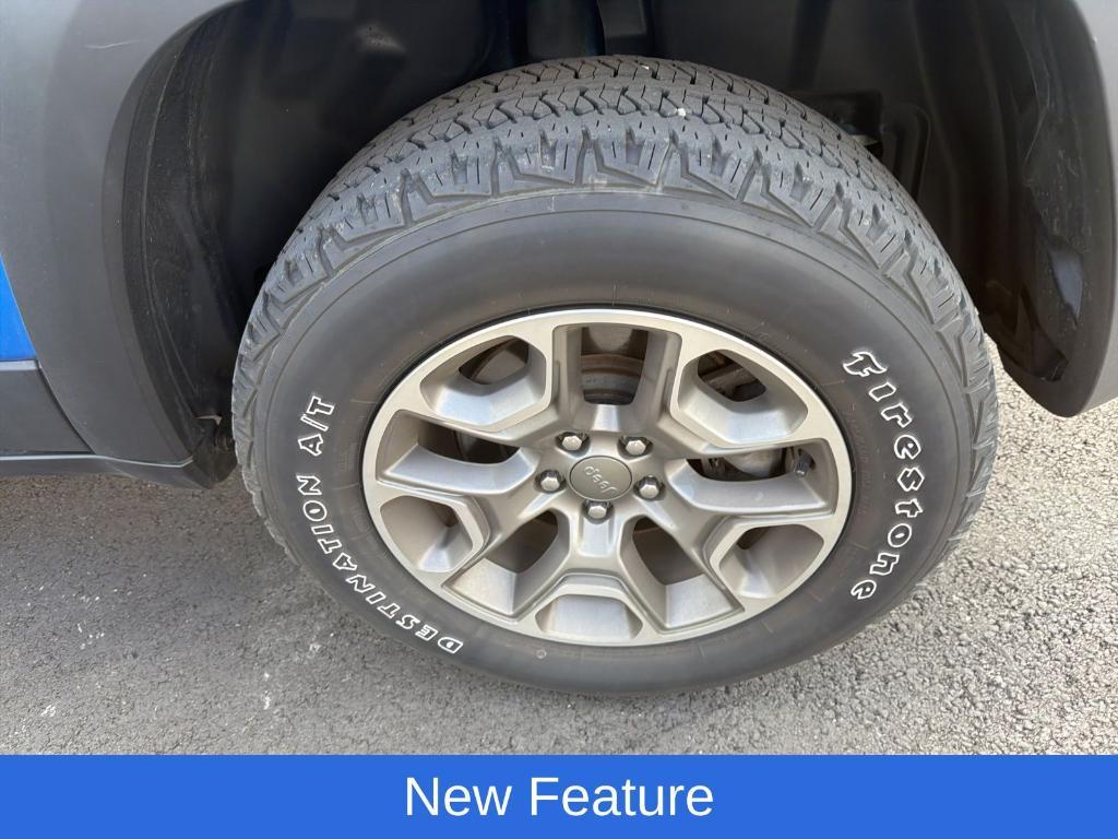 used 2021 Jeep Cherokee car, priced at $20,680