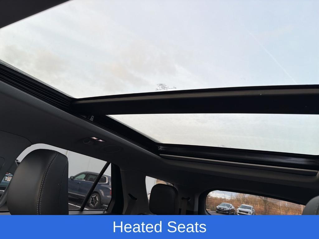 used 2022 Ford Explorer car, priced at $25,880