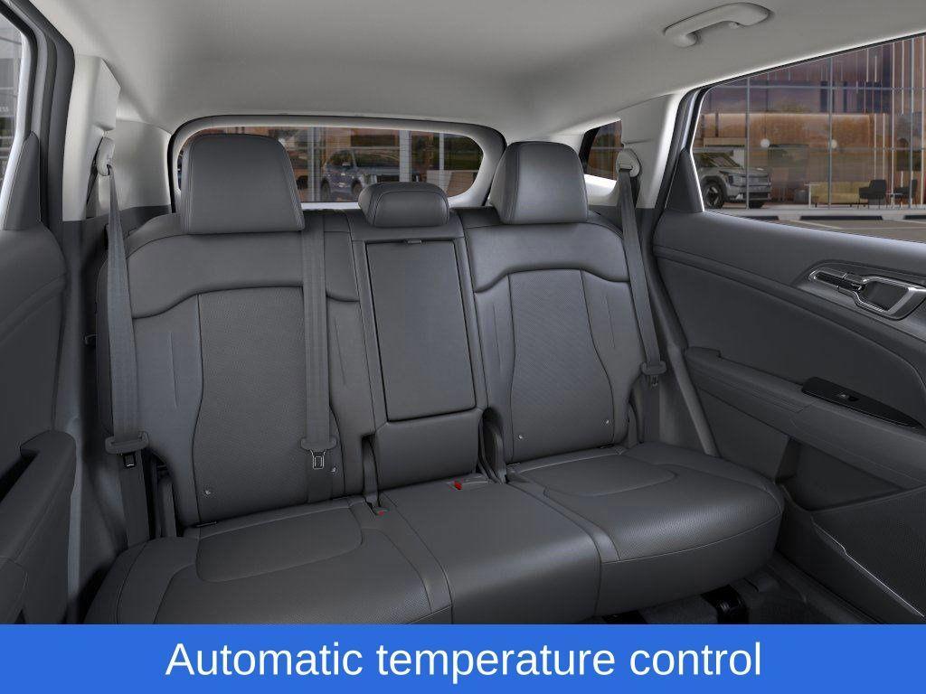 new 2025 Kia Sportage car, priced at $30,589