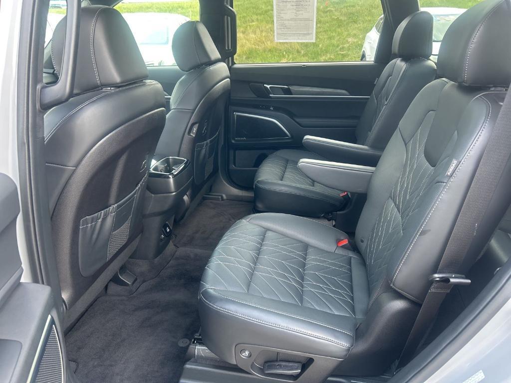 used 2024 Kia Telluride car, priced at $47,680