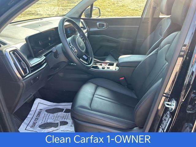 used 2025 Kia Sorento car, priced at $31,300