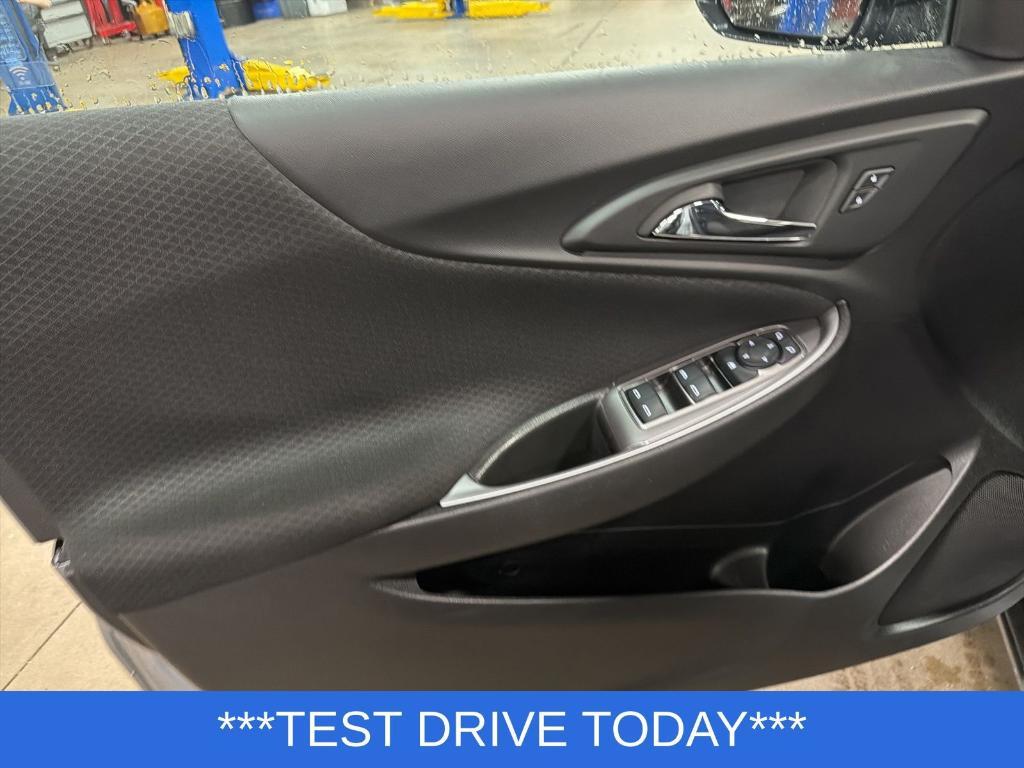used 2024 Chevrolet Malibu car, priced at $18,984