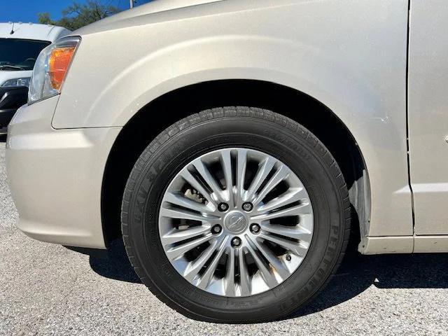 used 2015 Chrysler Town & Country car, priced at $13,908