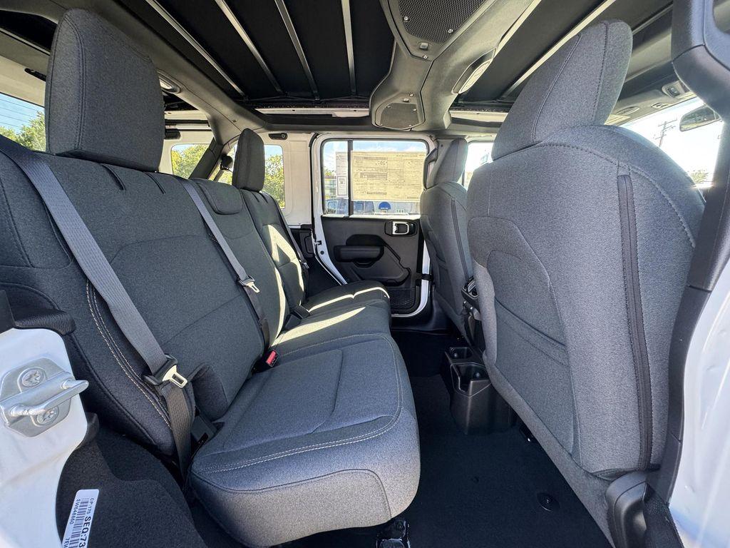new 2025 Jeep Wrangler car, priced at $53,975