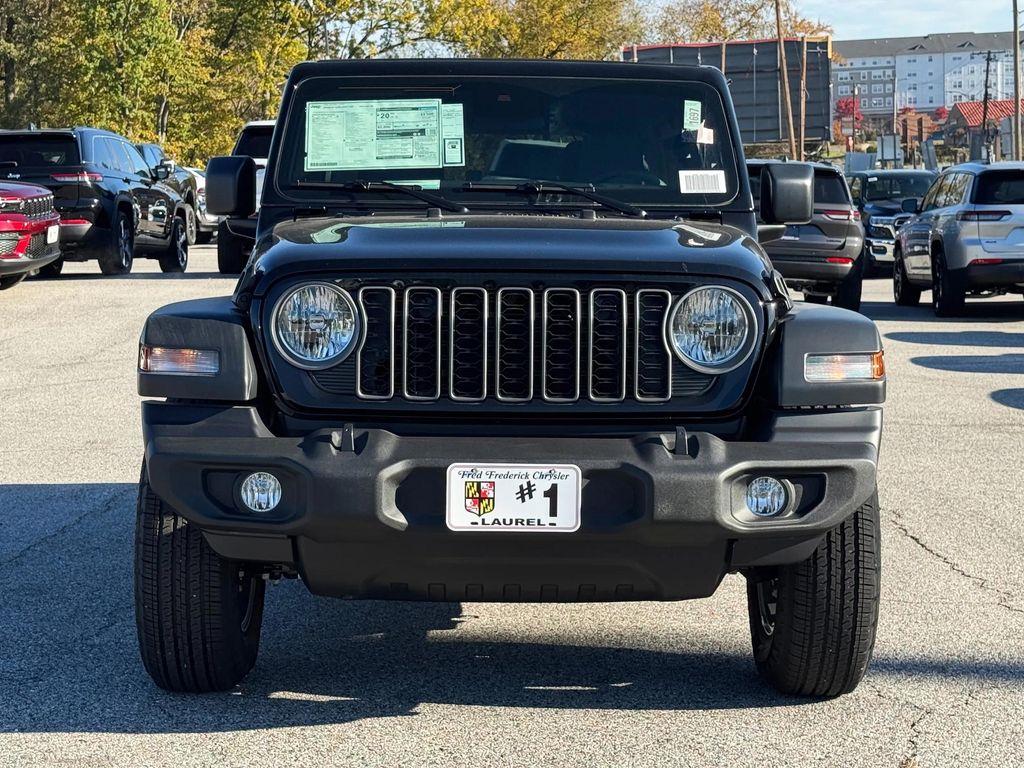 new 2025 Jeep Wrangler car, priced at $46,375