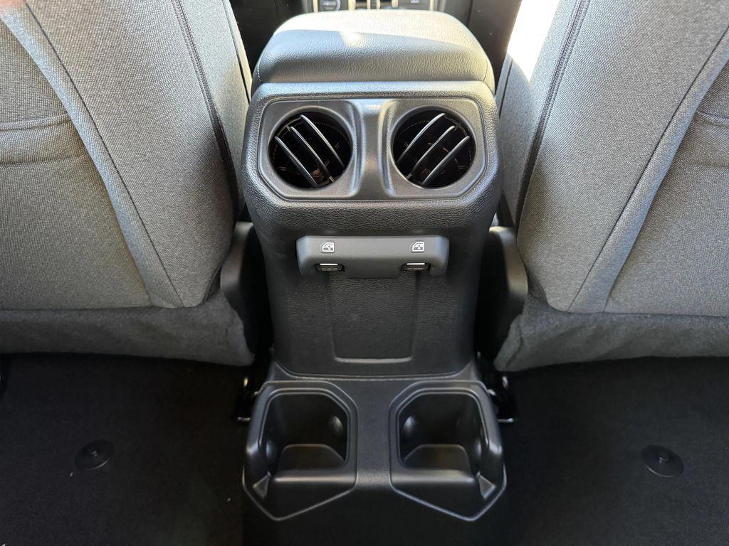 new 2025 Jeep Wrangler car, priced at $46,375