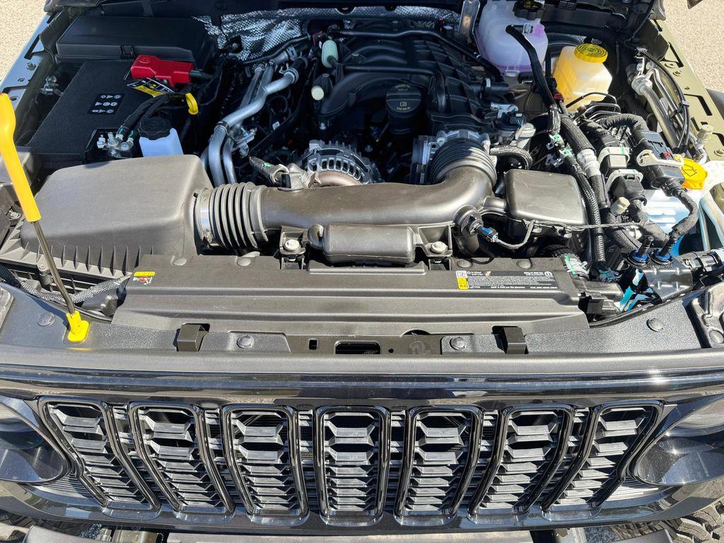 new 2025 Jeep Wrangler car, priced at $51,075