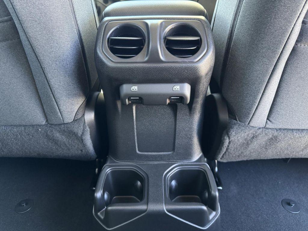 new 2025 Jeep Wrangler car, priced at $51,075