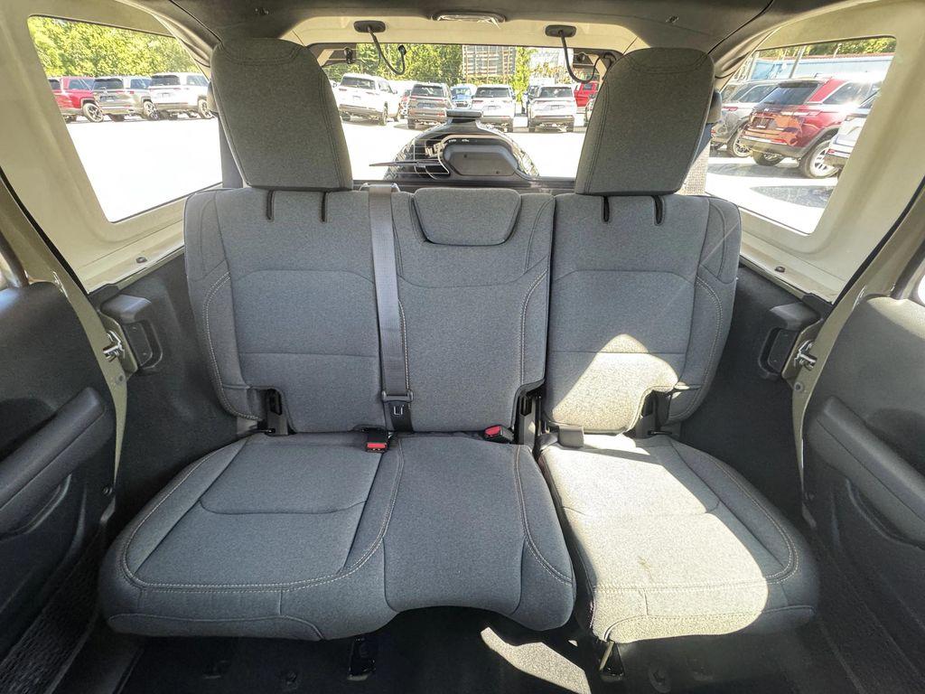 new 2025 Jeep Wrangler car, priced at $51,075