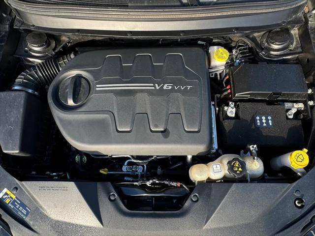 used 2021 Jeep Cherokee car, priced at $21,294