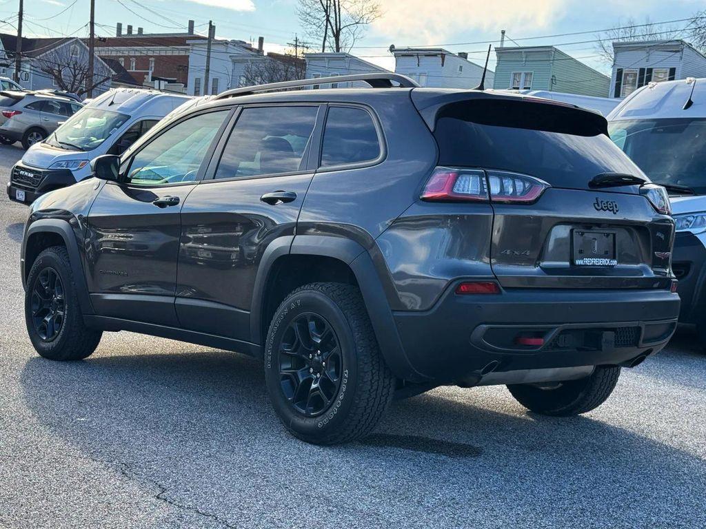 used 2021 Jeep Cherokee car, priced at $19,994