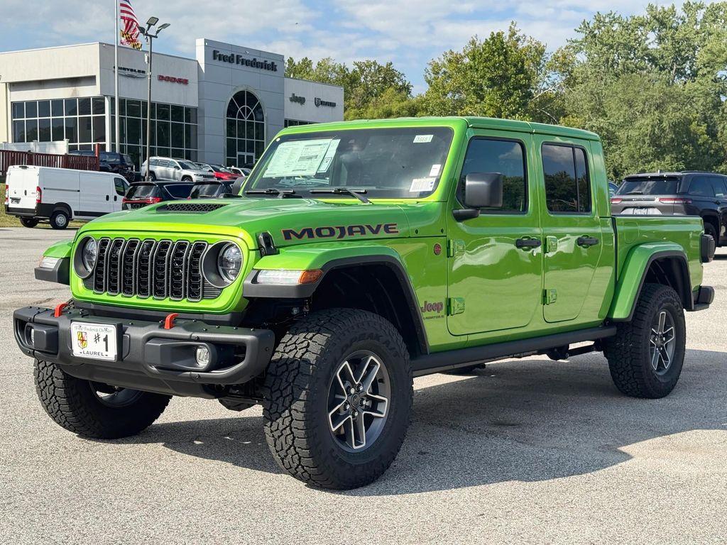 new 2025 Jeep Gladiator car, priced at $58,060