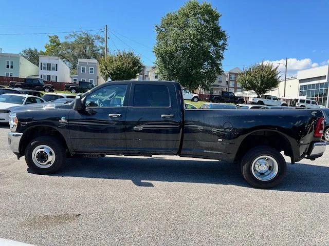 new 2024 Ram 3500 car, priced at $71,768