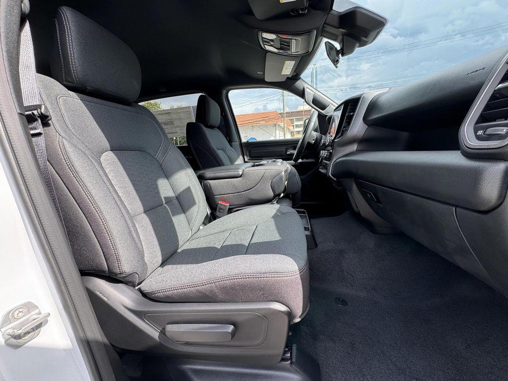 new 2025 Ram 1500 car, priced at $43,934
